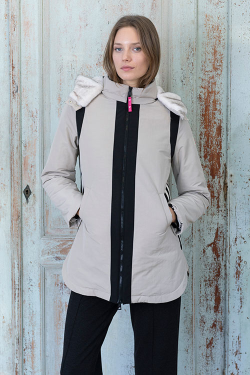 PARKA HONGO